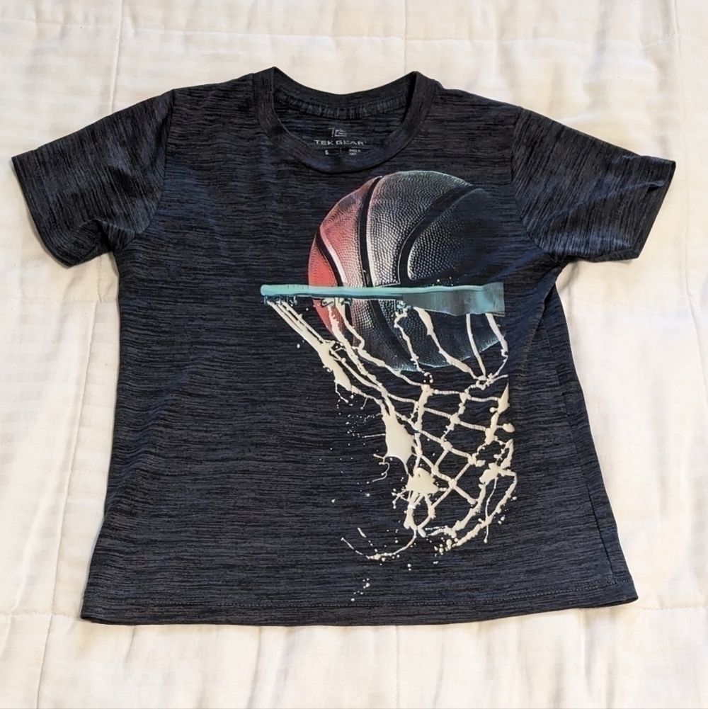 Tek Gear nothing but net basketball graphic tee shirt size Small